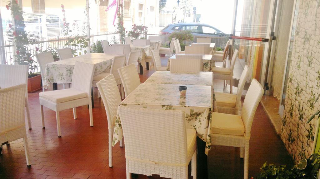 Hotel Simon Rimini Eksteriør billede