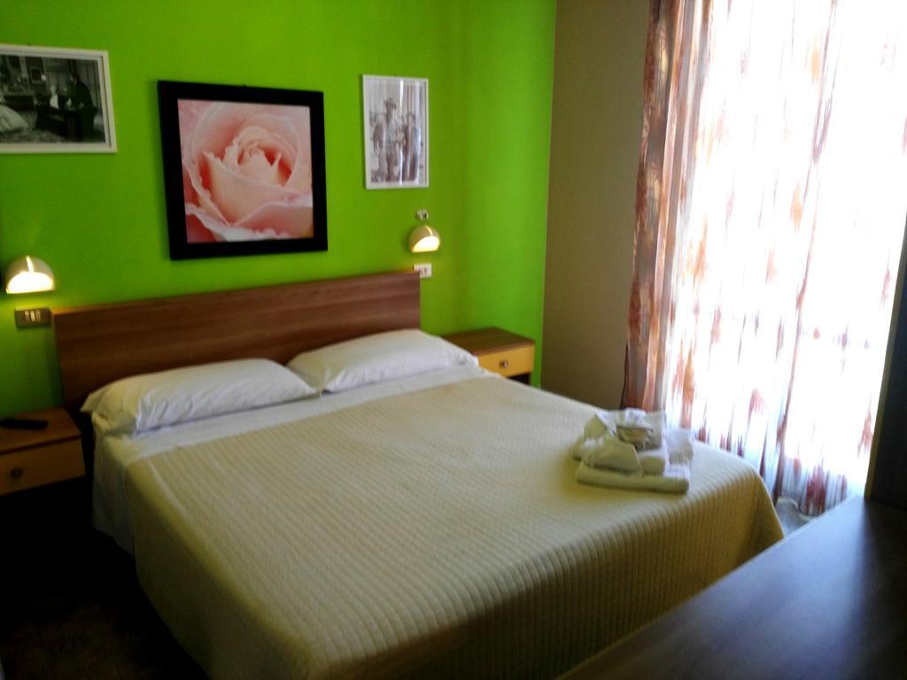 Hotel Simon Rimini Eksteriør billede