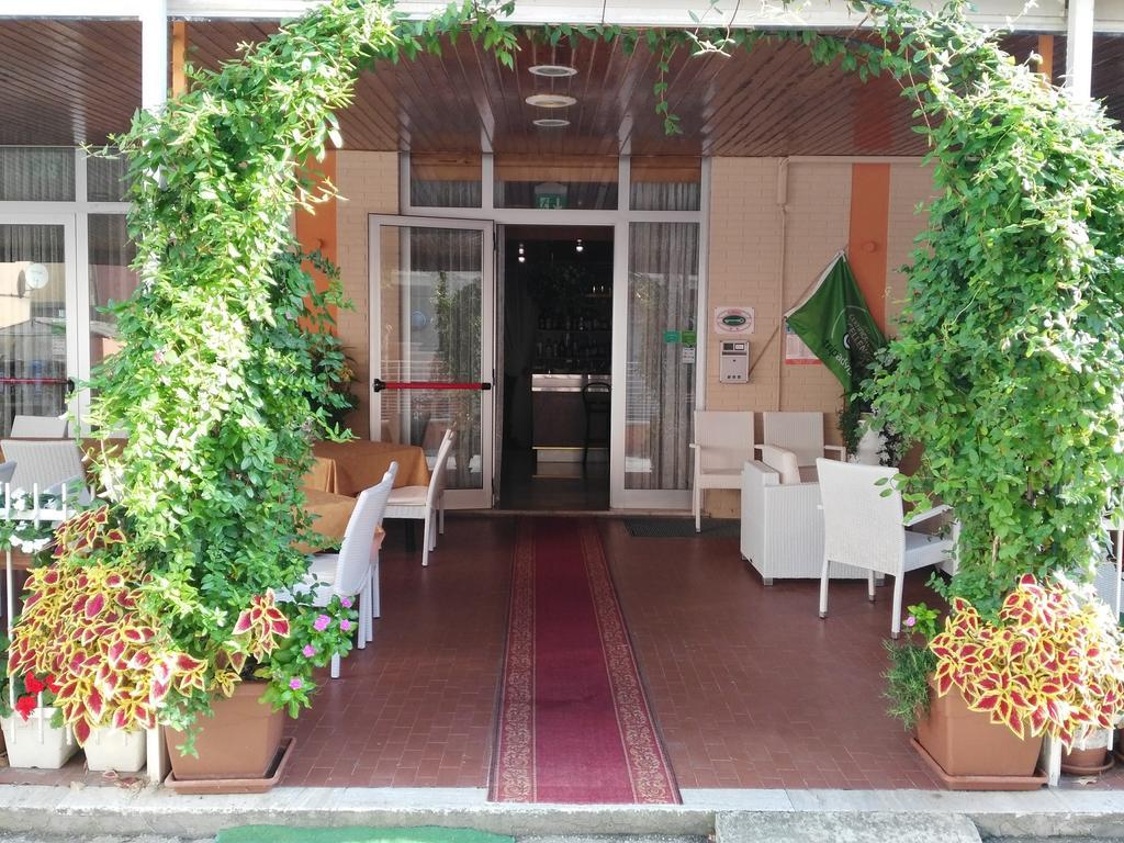 Hotel Simon Rimini Eksteriør billede